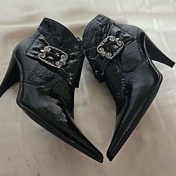 Vangelo Women's Pointy Toe Zip-Up Ankle Boots Black 7 - Picture 12 of 16